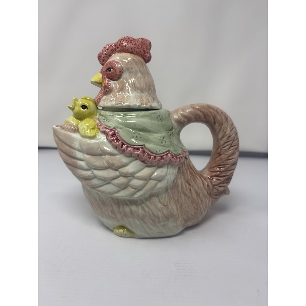 Vintage Ceramic Mother Hen Baby Chick Teapot County Cottage Farmhouse 8" READ